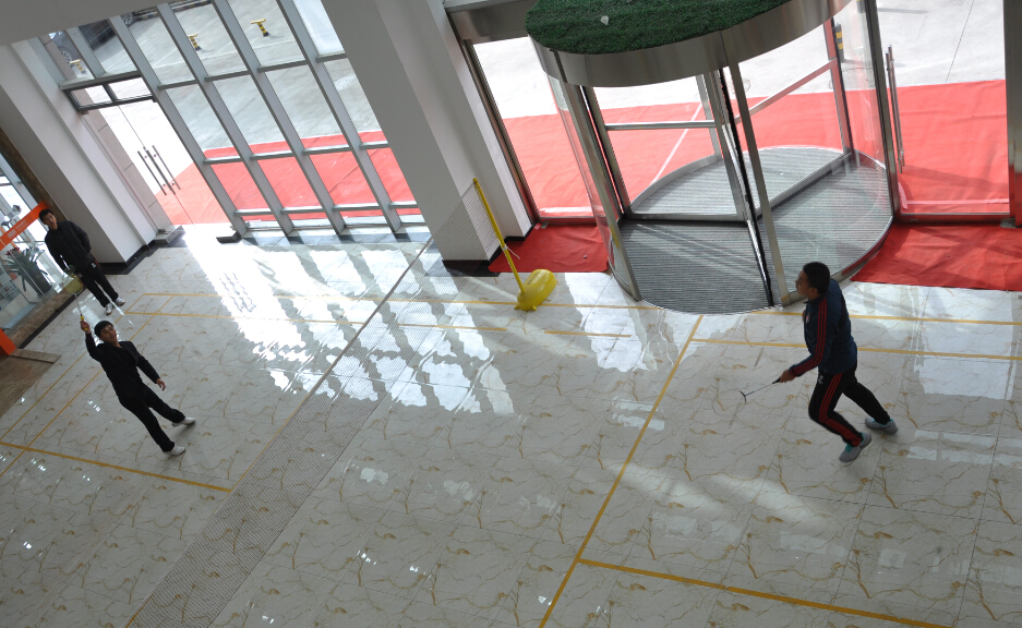 公司員工羽毛球比賽